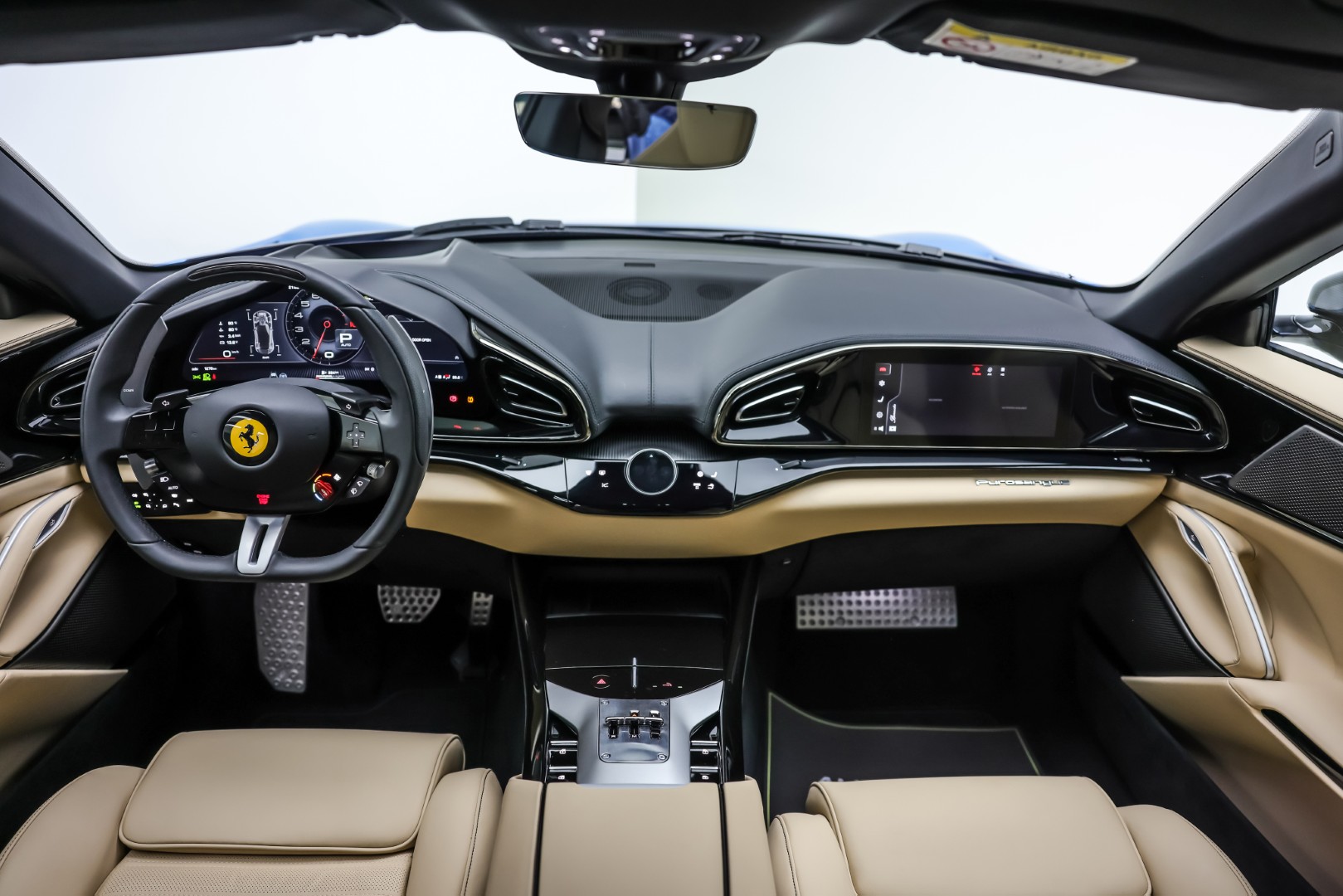 2025 FERRARI PUROSANGUE | FULL CARBON | MAIN DEALER SERVICE | HIGH SPEC